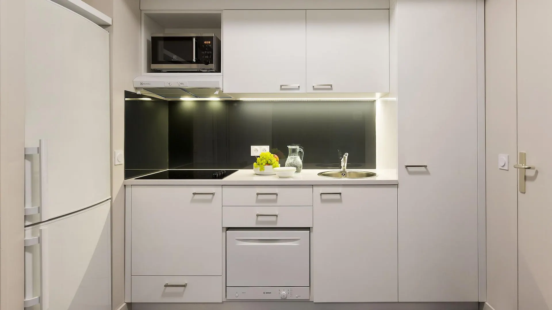 Aparthotel Citadines Trocadero 3*